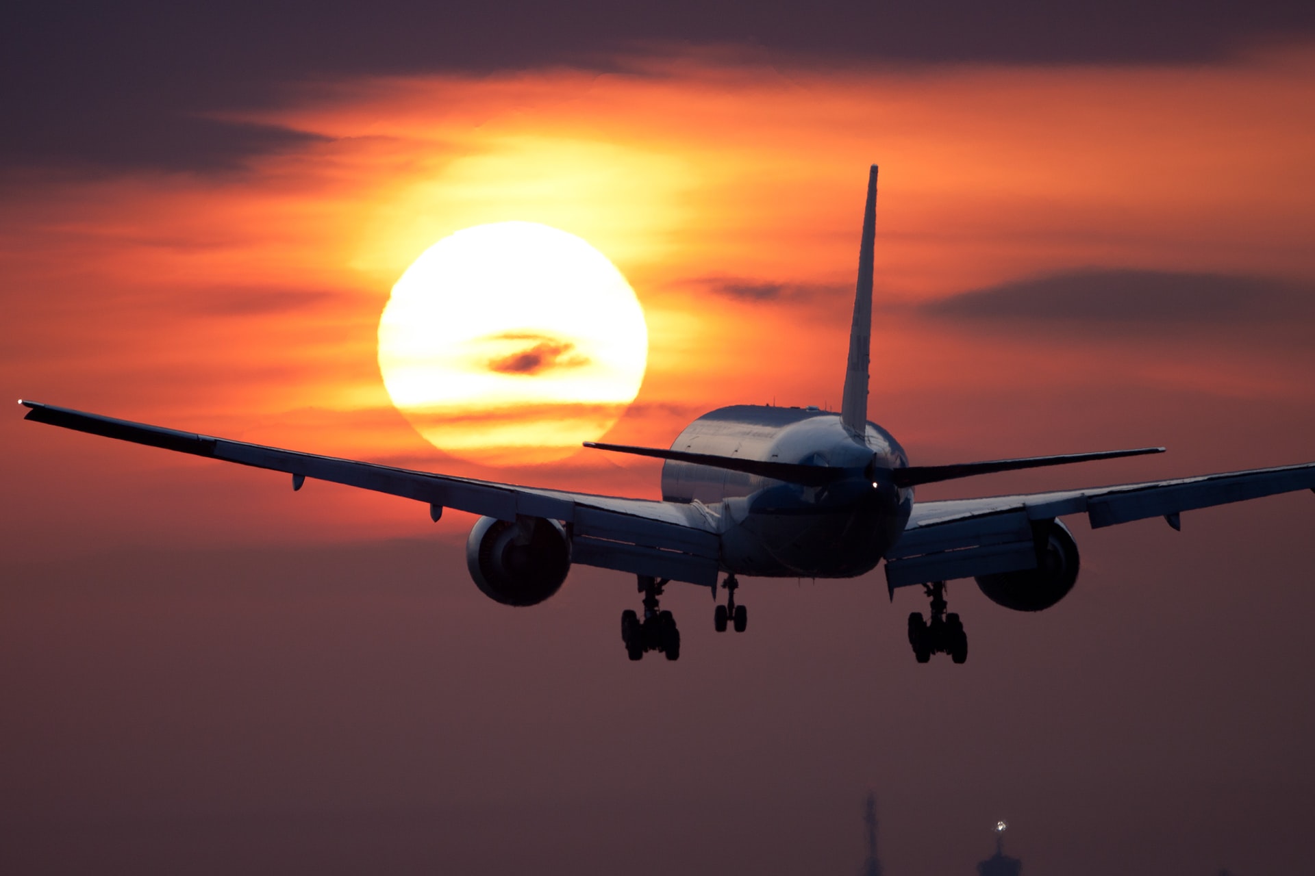 Luchtvaart verdient minder dan kop koffie per passagier